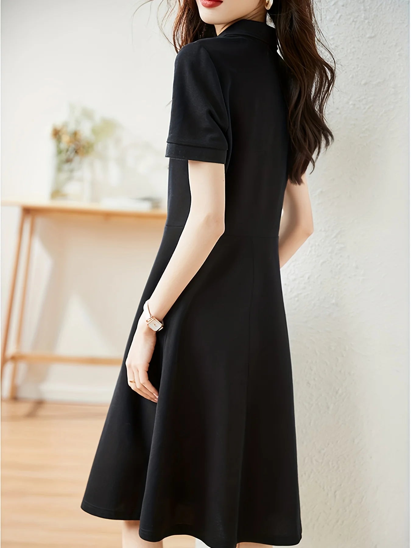 “Classic Audrey Hepburn Black Polo Midi Dress – Summer Slim Fit”