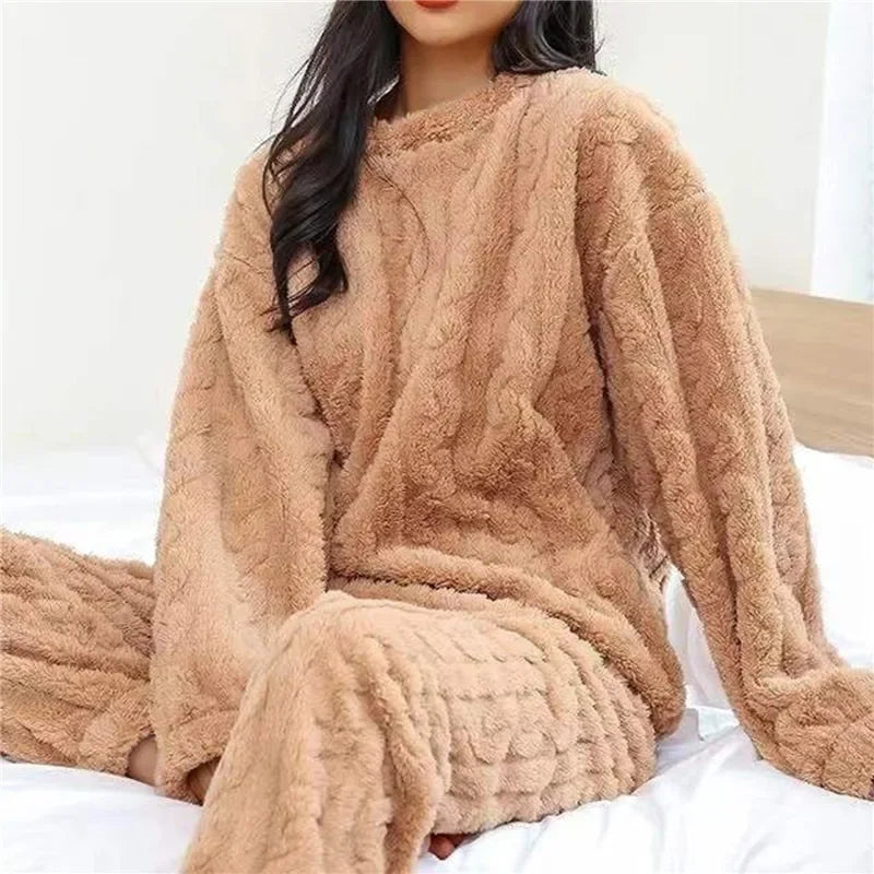 Soft Velvet Winter Pajamas – Holiday & Gift Ready